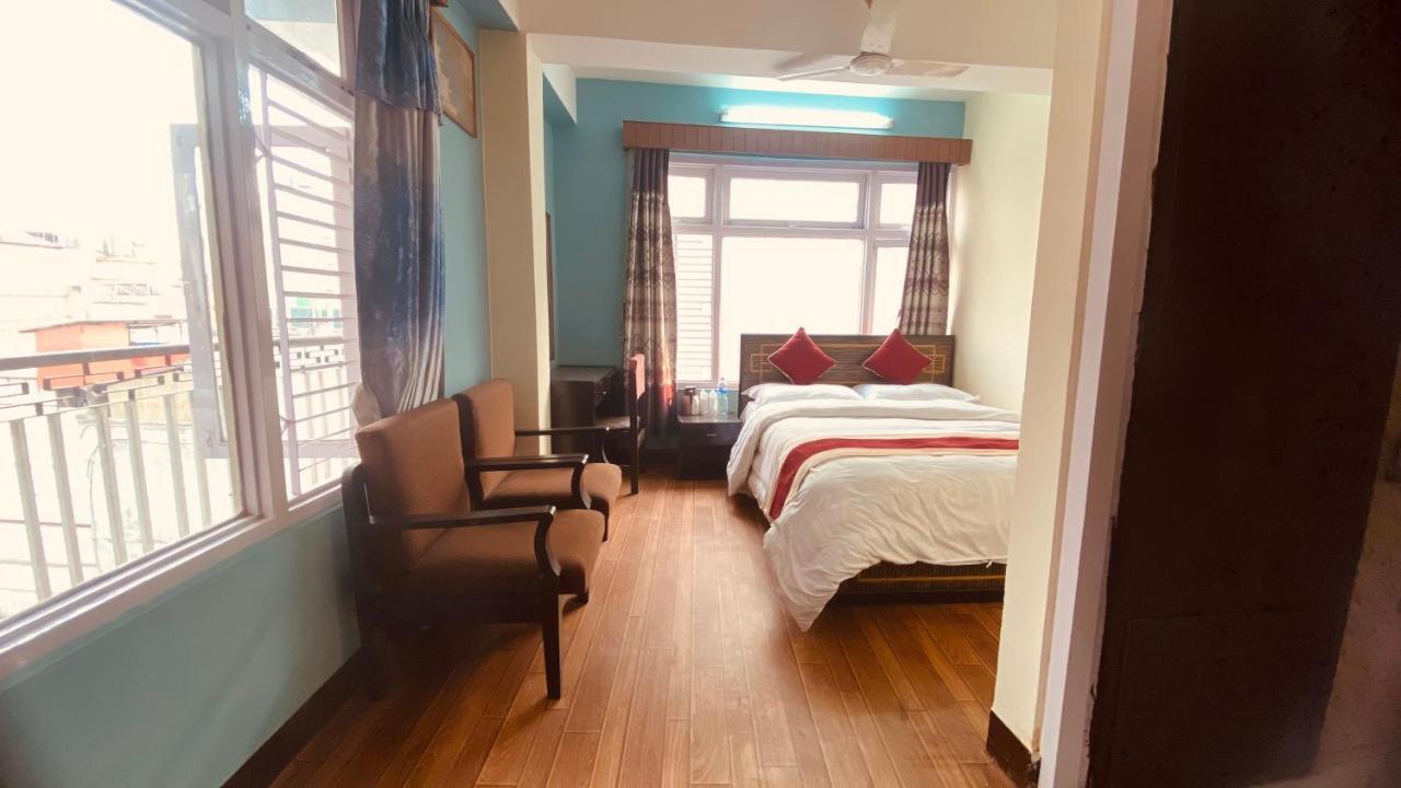 Hotel Discovery Inn Katmandu Dış mekan fotoğraf