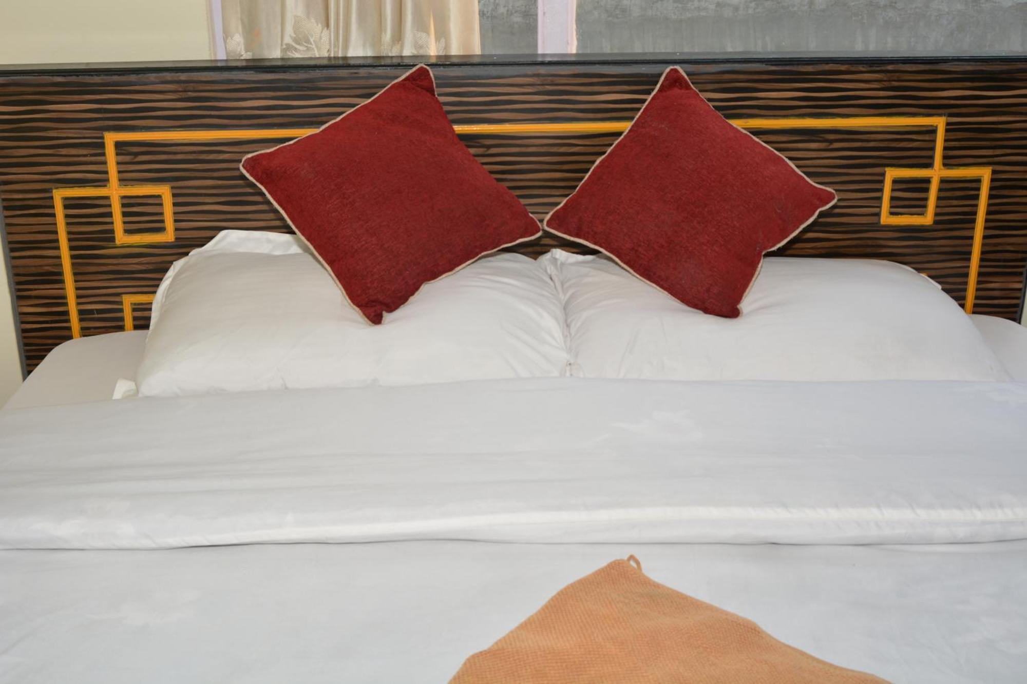 Hotel Discovery Inn Katmandu Dış mekan fotoğraf
