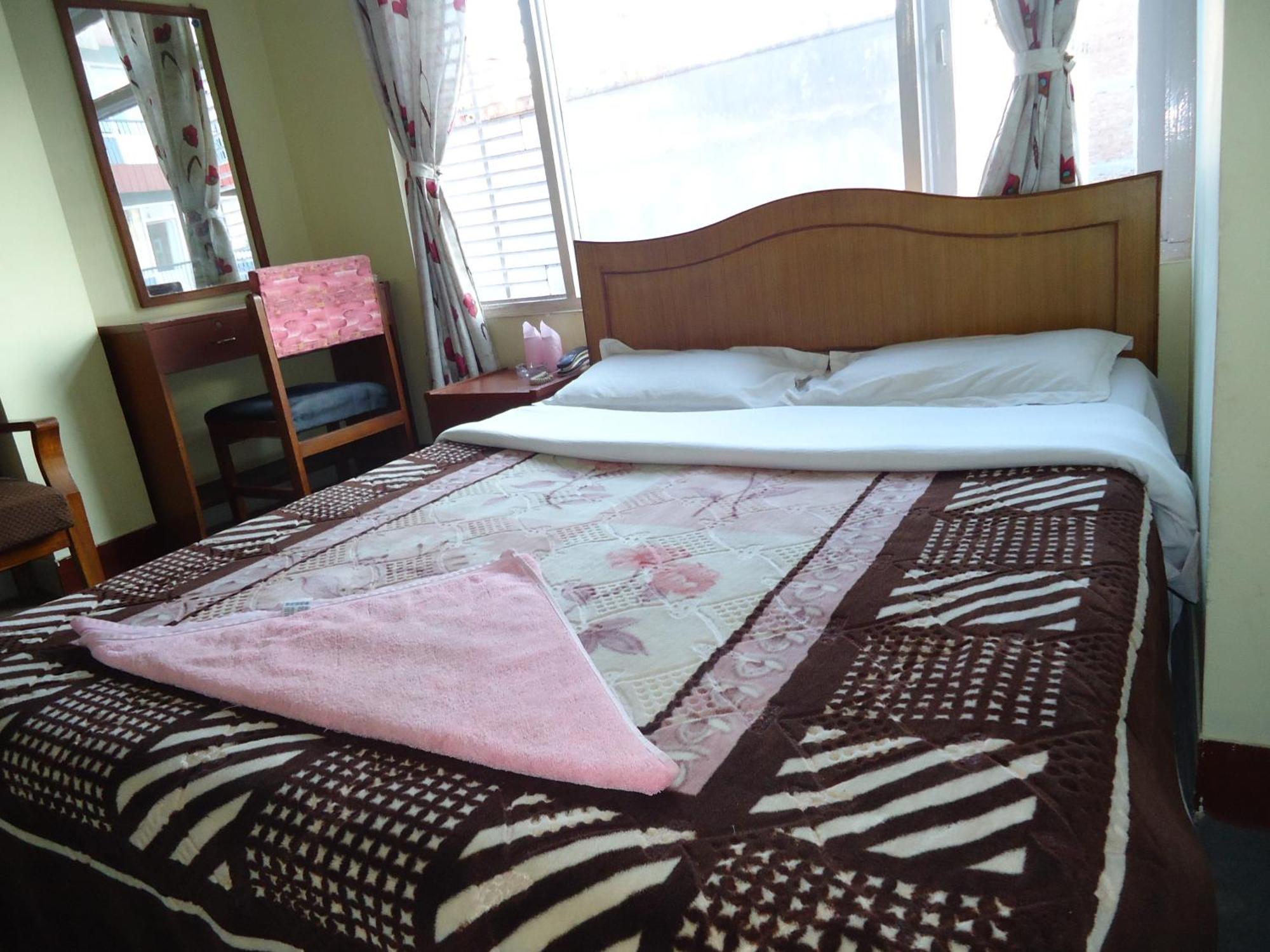 Hotel Discovery Inn Katmandu Oda fotoğraf