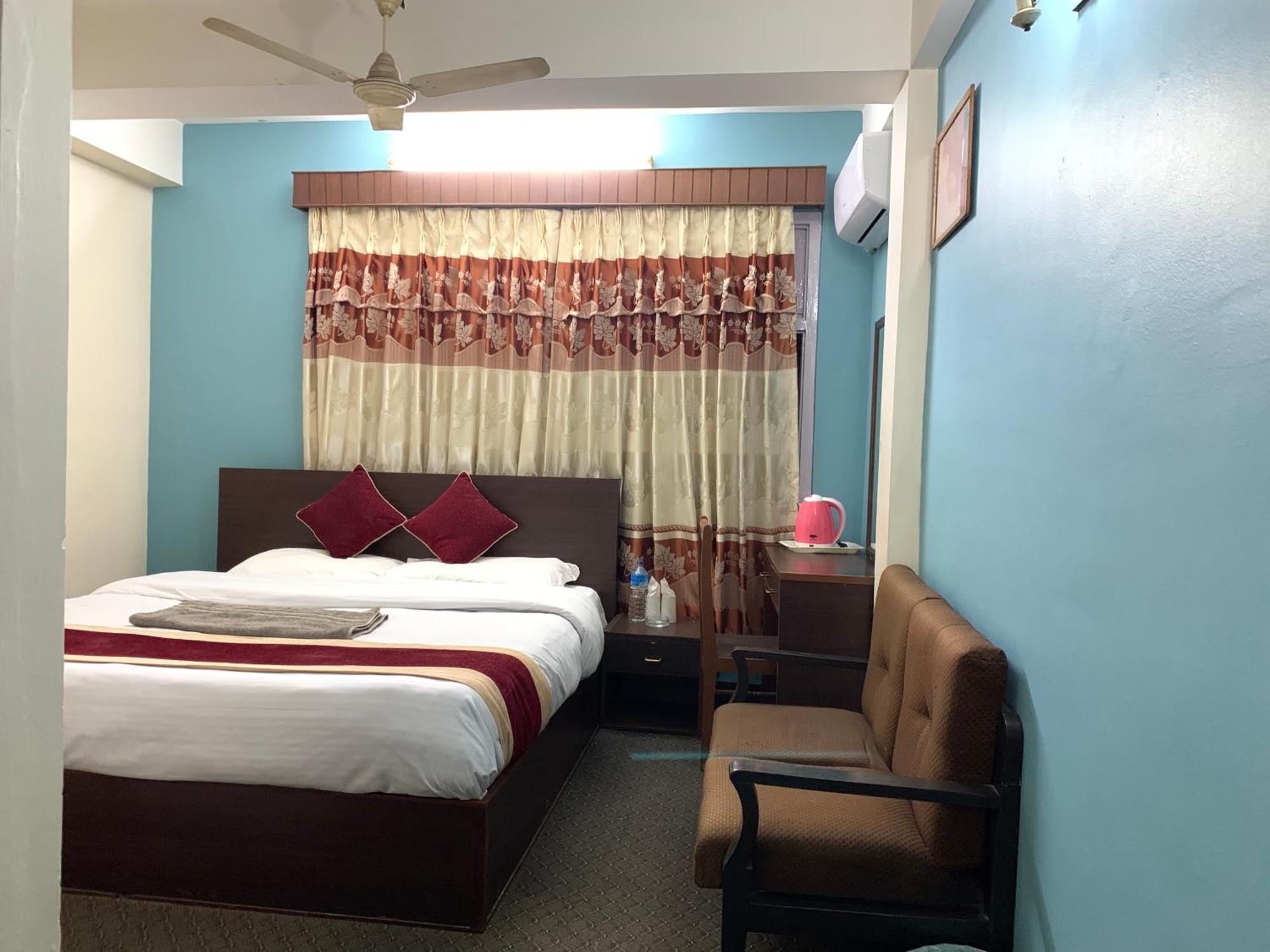 Hotel Discovery Inn Katmandu Dış mekan fotoğraf